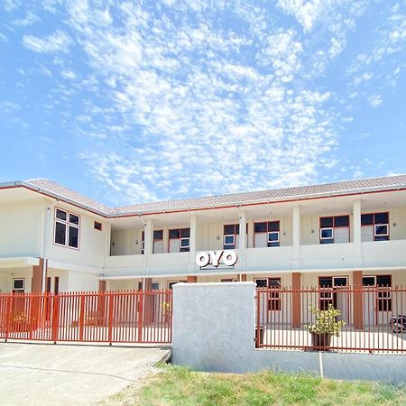 OYO 3092 Falah Residence Syariah Padang  Bagian luar foto