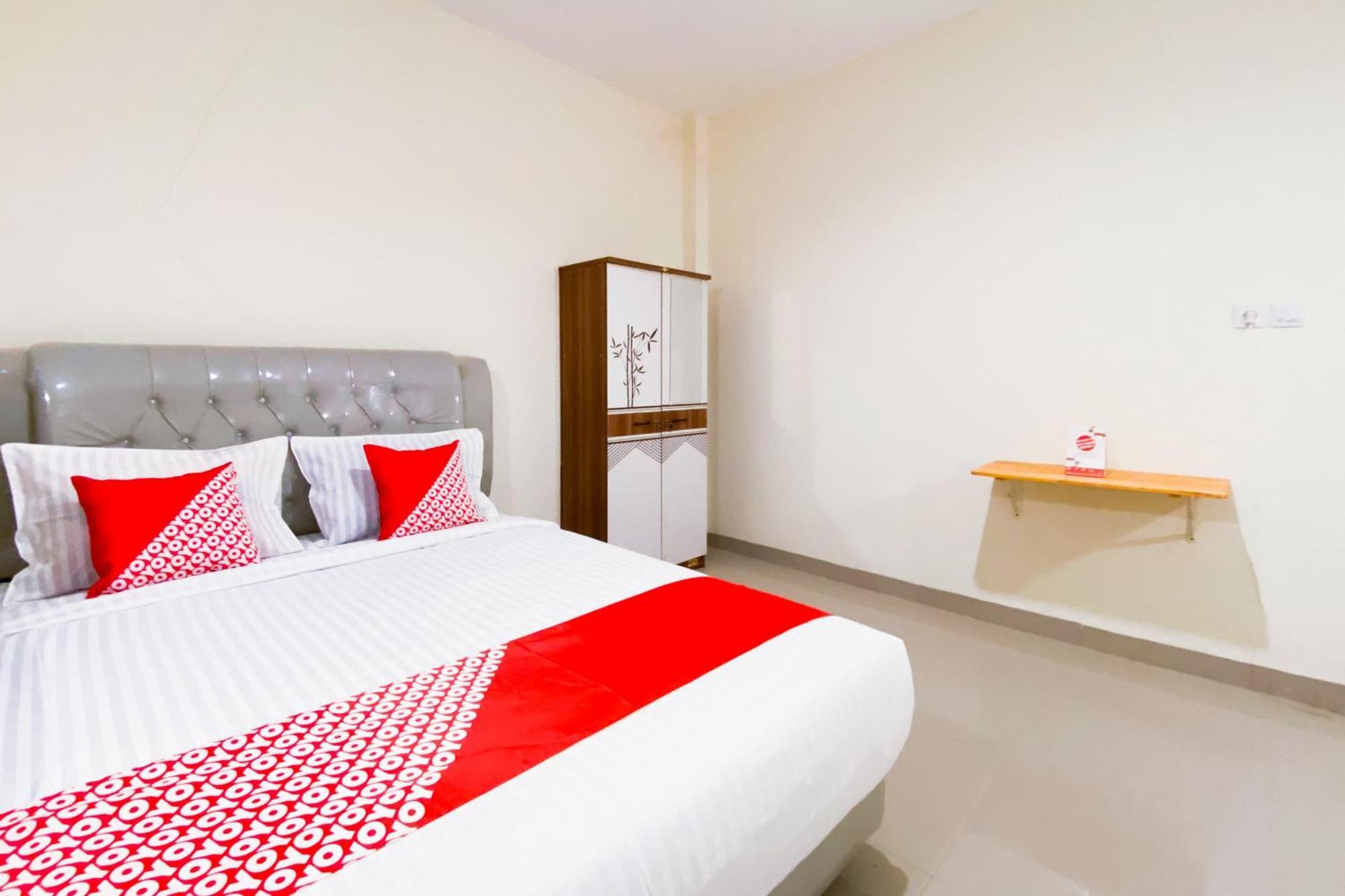 OYO 3092 Falah Residence Syariah Padang  Bagian luar foto