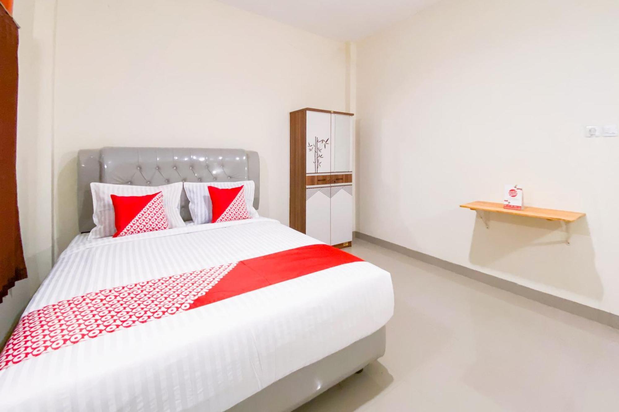 OYO 3092 Falah Residence Syariah Padang  Bagian luar foto