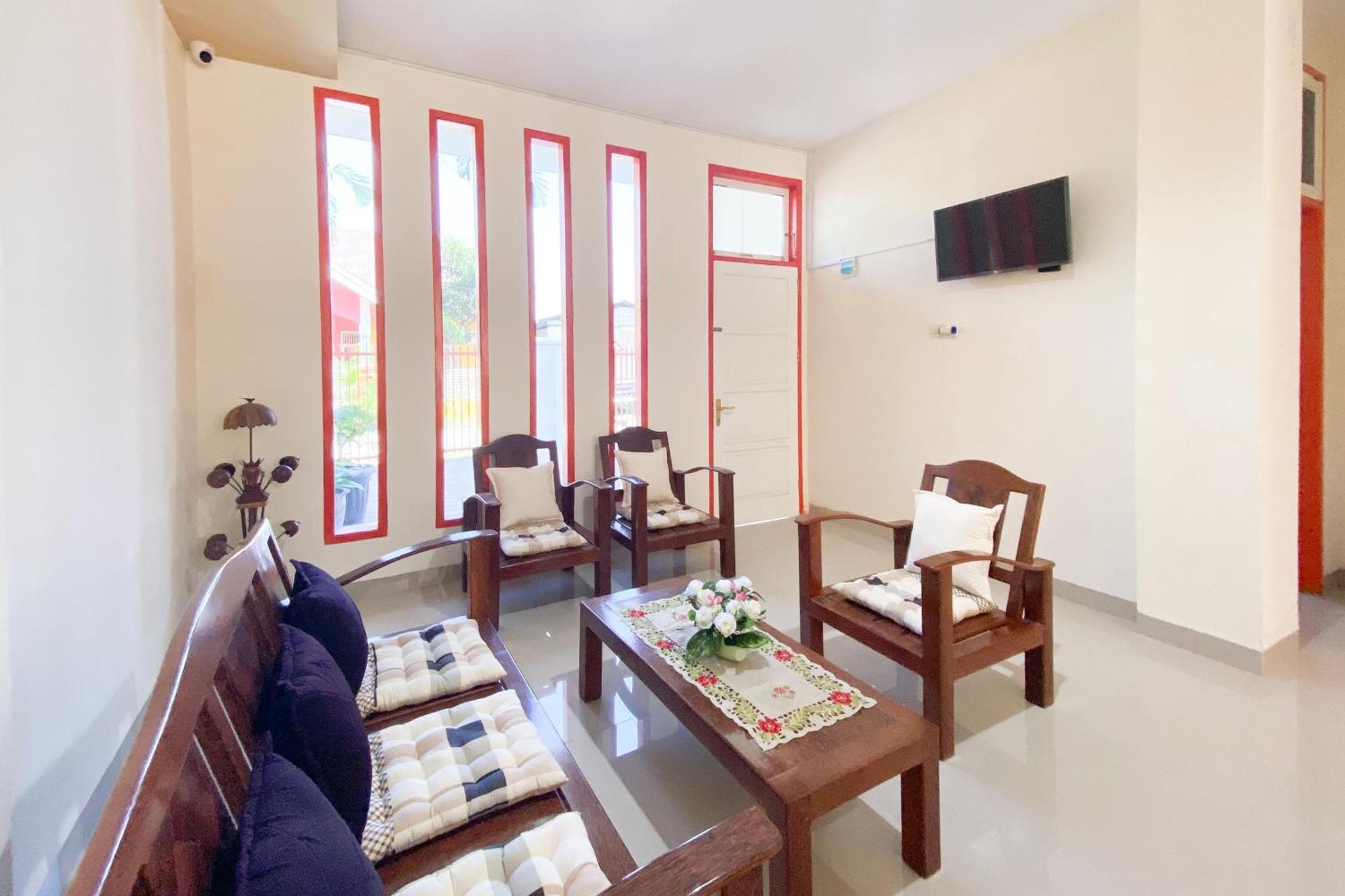 OYO 3092 Falah Residence Syariah Padang  Bagian luar foto