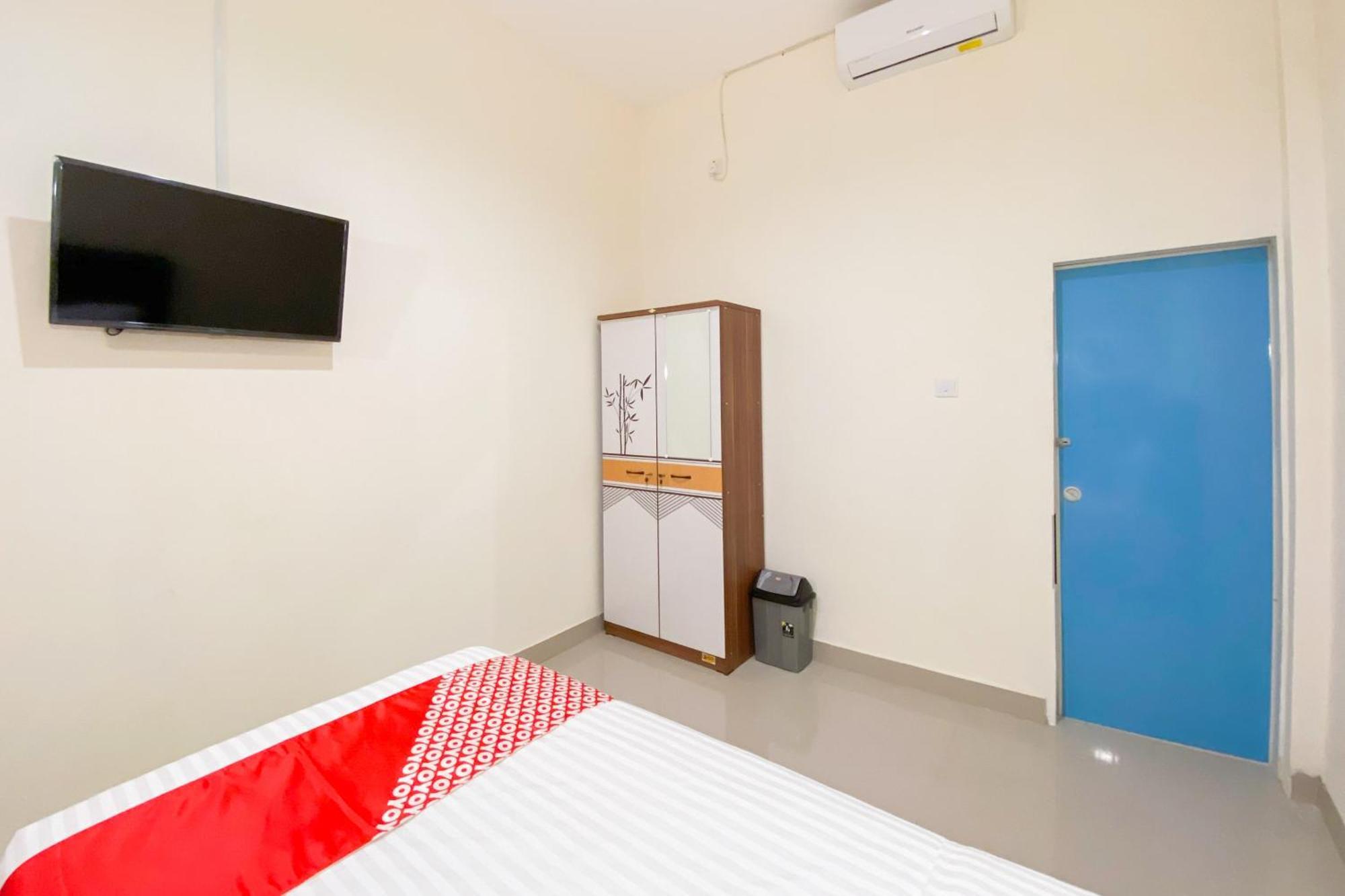 OYO 3092 Falah Residence Syariah Padang  Bagian luar foto